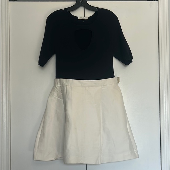 Halston Heritage Dresses & Skirts - HALSTON - Elegant Black and Cream Skirt